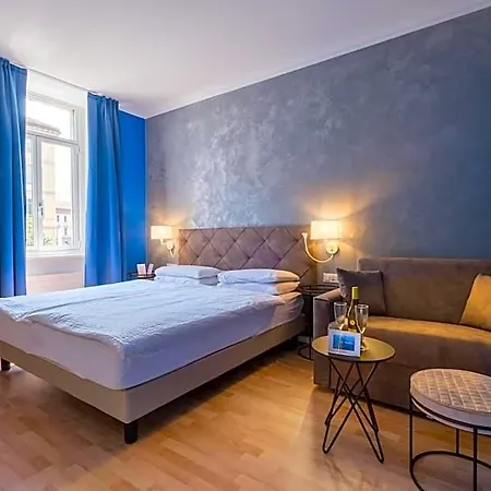 Hotel Zurigo Downtown 3*