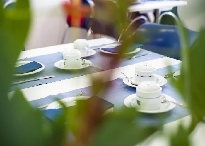 Otel Zurigo Downtown 3*